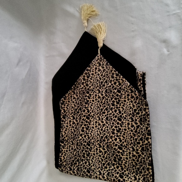 Double sided holiday elegant luxury table runner leopard animal print velvet - Picture 2 of 4